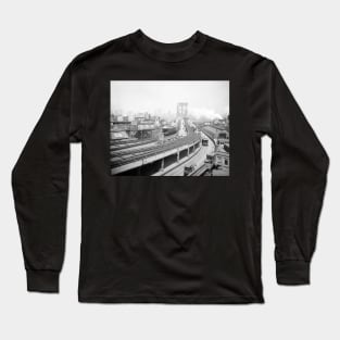 Brooklyn Bridge Terminal, 1903. Vintage Photo Long Sleeve T-Shirt